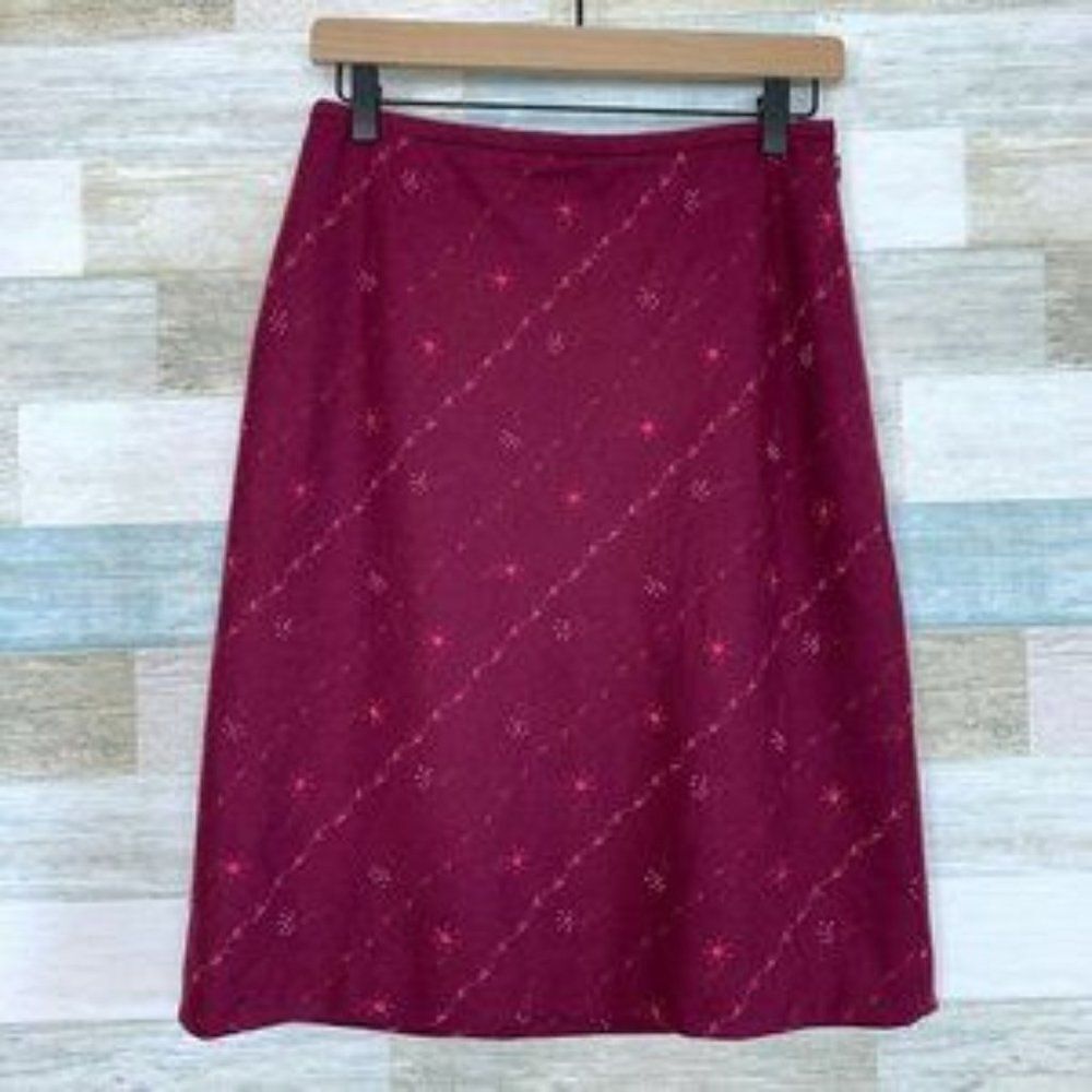 Ann Taylor Beaded Wool Felt A-Line Skirt - size 8 Petite in Wine